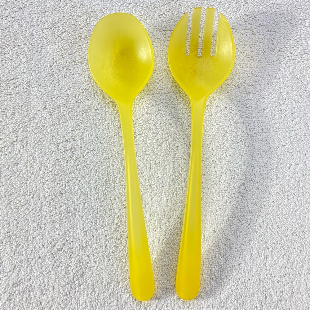 5/$35 Vintage Yellow Plastic Salad Serving Spoon and Fork Set